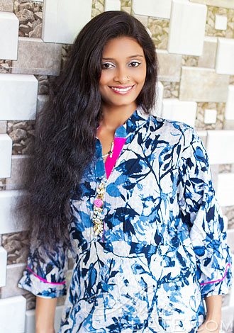 Gorgeous profiles pictures: Kavita from Mumbai, Thai member for romantic companionship