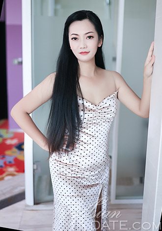 Gorgeous member profiles: Jingjing, member in China