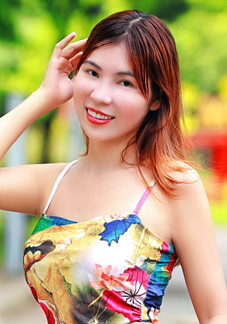 Gorgeous profiles pictures: Asian, young member, profile THI LUC(Nana) from Ho Chi Minh City