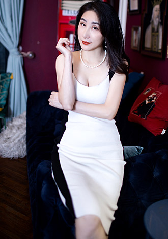 Gorgeous profiles pictures: Asian member profile Junyan（Julia）