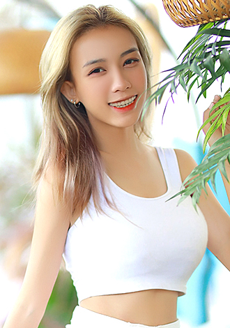 Gorgeous profiles pictures: Nhat kieu my from Ho Chi Minh City, Asian member date